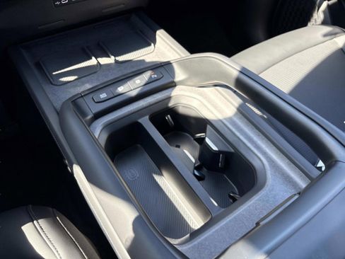 New 2027 Kia Telluride S image 32