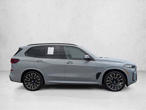 Certified 2024 BMW X5 xDrive50e w/ M Sport Package AWD/4WD image 4