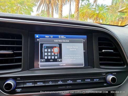 Used 2020 Hyundai Elantra SEL image 35