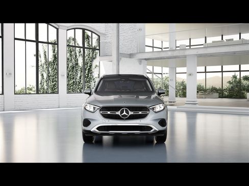 Certified 2026 Mercedes-Benz GLC 300 4MATIC image 2