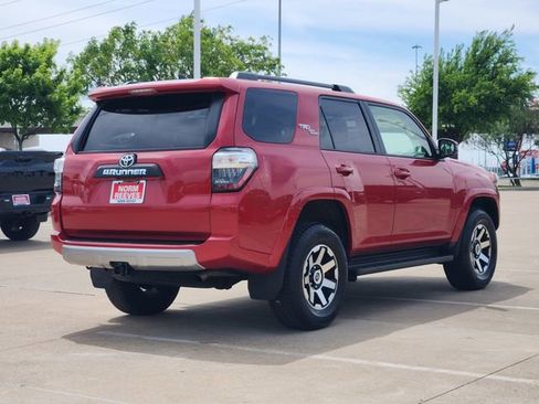 Used 2024 Toyota 4Runner TRD Off-Road AWD/4WD image 3