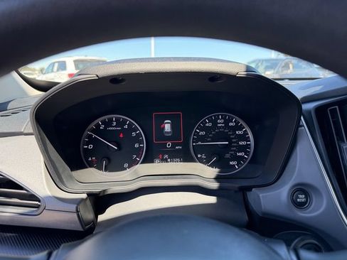 Used 2024 Subaru Crosstrek 2.0i Premium AWD/4WD image 15