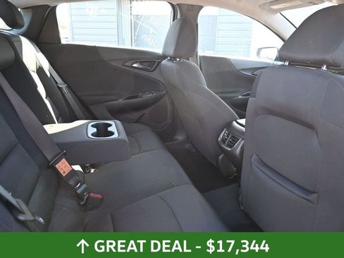 Used 2024 Chevrolet Malibu LT FWD image 11