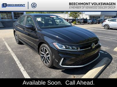 Used 2025 Volkswagen Jetta SE