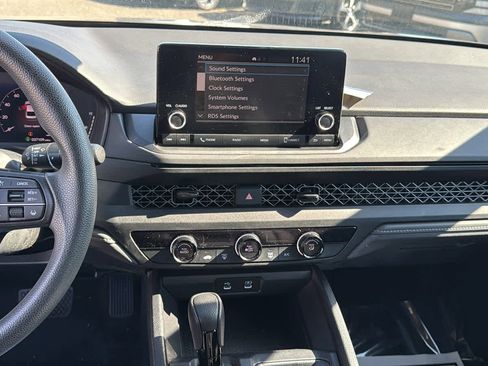 Used 2023 Honda Accord LX image 19