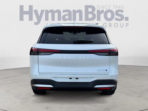 New 2026 INFINITI QX60 Luxe w/ Cargo Package AWD/4WD image 4