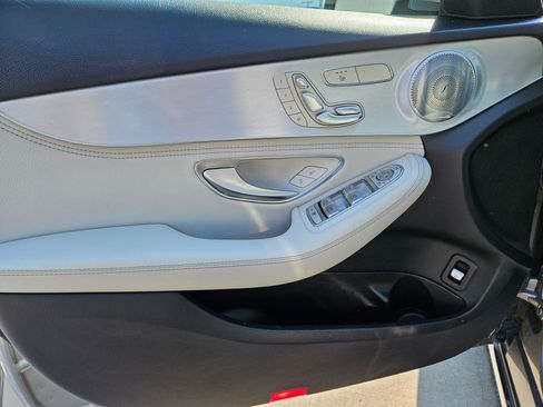 Used 2015 Mercedes-Benz C 300 4MATIC Sedan image 14