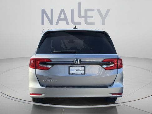 Certified 2022 Honda Odyssey EX-L image 4