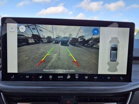 Certified 2023 Ford Escape SE w/ PHEV Premium Package image 21