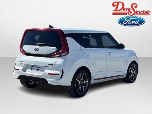 Used 2020 Kia Soul GT-Line Turbo FWD image 7