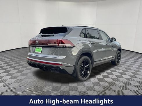 New 2026 Volkswagen Atlas Cross Sport SEL R-Line image 5