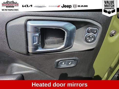 Used 2023 Jeep Wrangler Unlimited Rubicon 4xe w/ Cold Weather Group AWD/4WD image 14