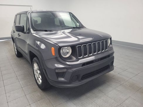 Used 2023 Jeep Renegade Latitude AWD/4WD image 14