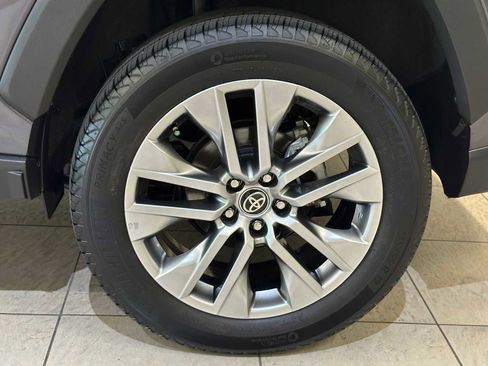 Used 2023 Toyota RAV4 Limited image 8