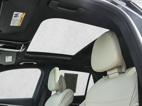 Certified 2026 Mercedes-Benz GLC 300 4MATIC image 13