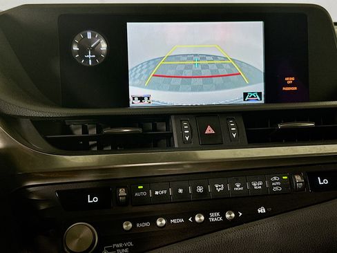 Used 2021 Lexus ES 350 w/ Accessory Package FWD image 25