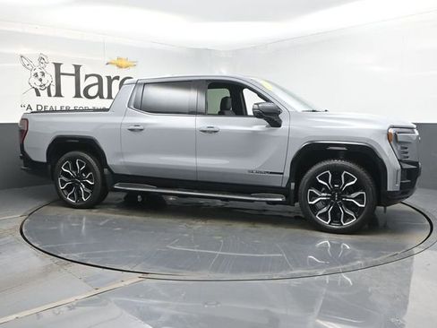 Used 2024 GMC Sierra EV Denali image 1
