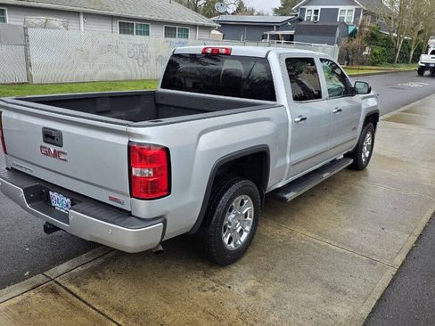 Used 2014 GMC Sierra 1500 SLE w/ All-Terrain Package AWD/4WD image 7