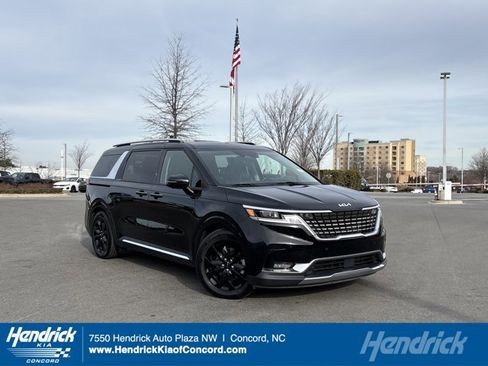 Certified 2022 Kia Carnival SX Prestige image 1