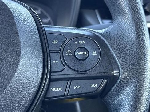 Used 2023 Toyota Corolla LE image 17