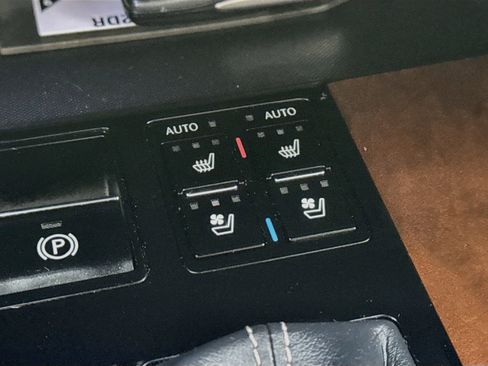 Used 2017 Lexus RX 350 AWD w/ Premium Package image 4