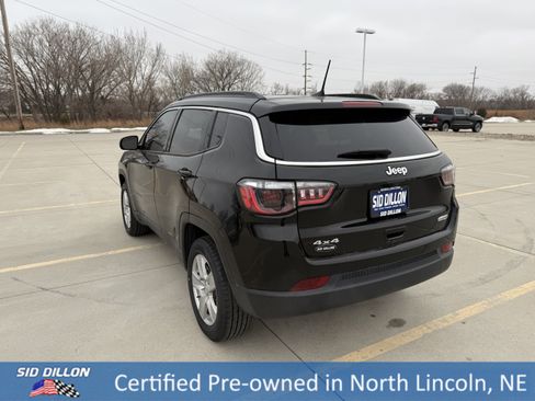 Used 2022 Jeep Compass Latitude w/ Convenience Group image 4