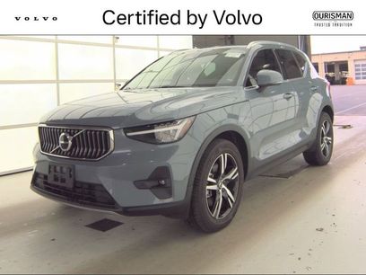 Certified 2023 Volvo XC40 B5 Plus w/ Climate Package