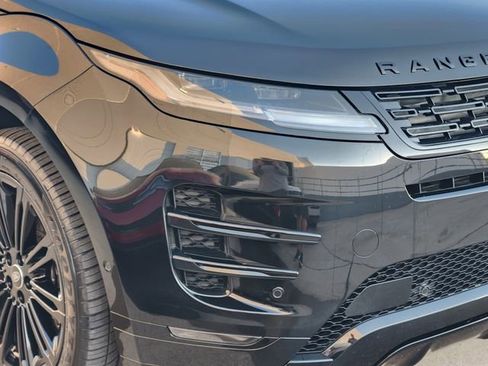 Certified 2025 Land Rover Range Rover Evoque Dynamic SE image 8