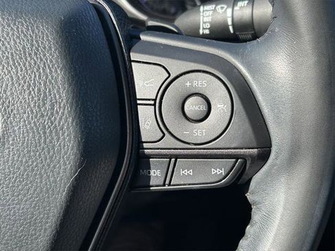 Certified 2021 Toyota Camry SE image 34