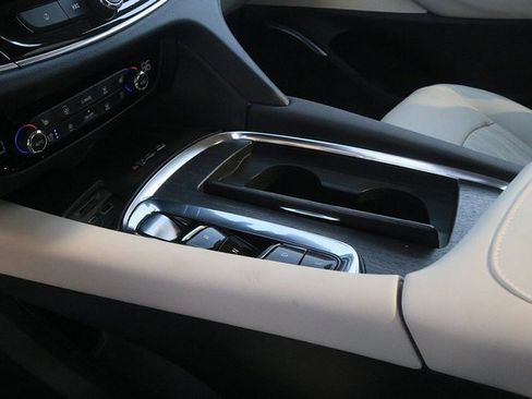 Used 2024 Buick Enclave Avenir w/ Avenir Technology Package image 26