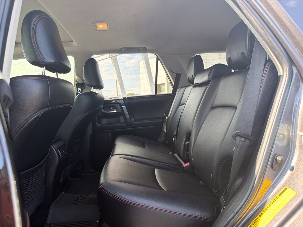 Used 2021 Toyota 4Runner Venture w/ Moonroof Package AWD/4WD image 14