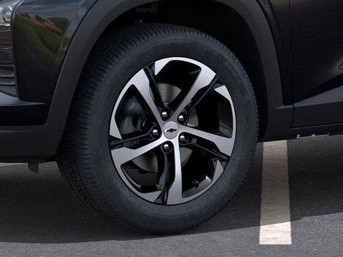 New 2026 Chevrolet Trax RS w/ Driver Confidence Package image 9