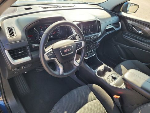Used 2022 GMC Terrain SLE w/ Driver Convenience Package image 7