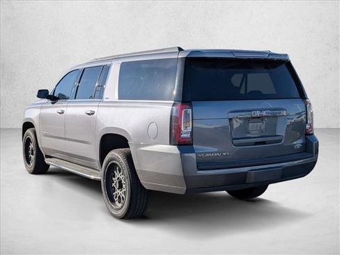 Used 2018 GMC Yukon XL SLT w/ Open Road Package image 7
