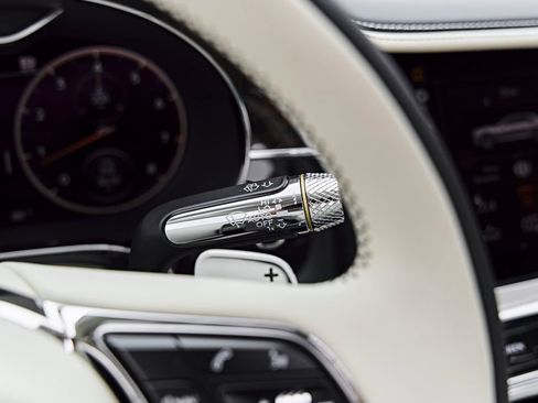 Used 2022 Bentley Flying Spur W12 AWD/4WD image 68