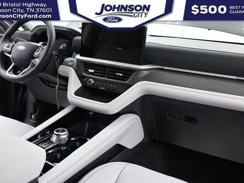 New 2026 Ford Explorer Platinum AWD/4WD image 25