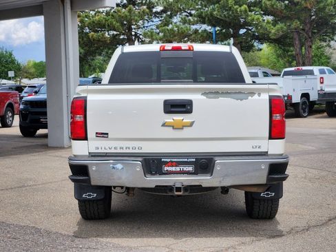 Used 2015 Chevrolet Silverado 1500 LTZ Z71 w/ LTZ Plus Package AWD/4WD image 11