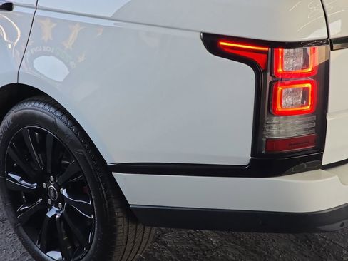 Used 2014 Land Rover Range Rover Supercharged AWD/4WD image 37