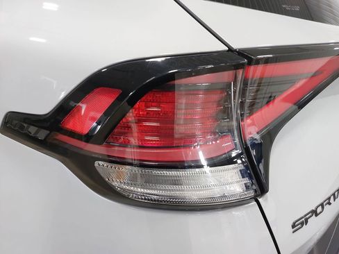 Used 2025 Kia Sportage X-Line w/ Premium Package image 79