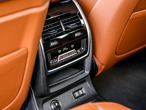 New 2026 BMW X7 xDrive40i w/ Executive Package image 23