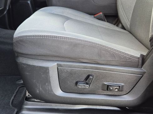 Used 2024 RAM 2500 Big Horn w/ Off Road Package image 13