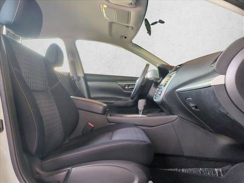 Used 2017 Nissan Altima 2.5 S w/ Power Driver Seat Package image 18
