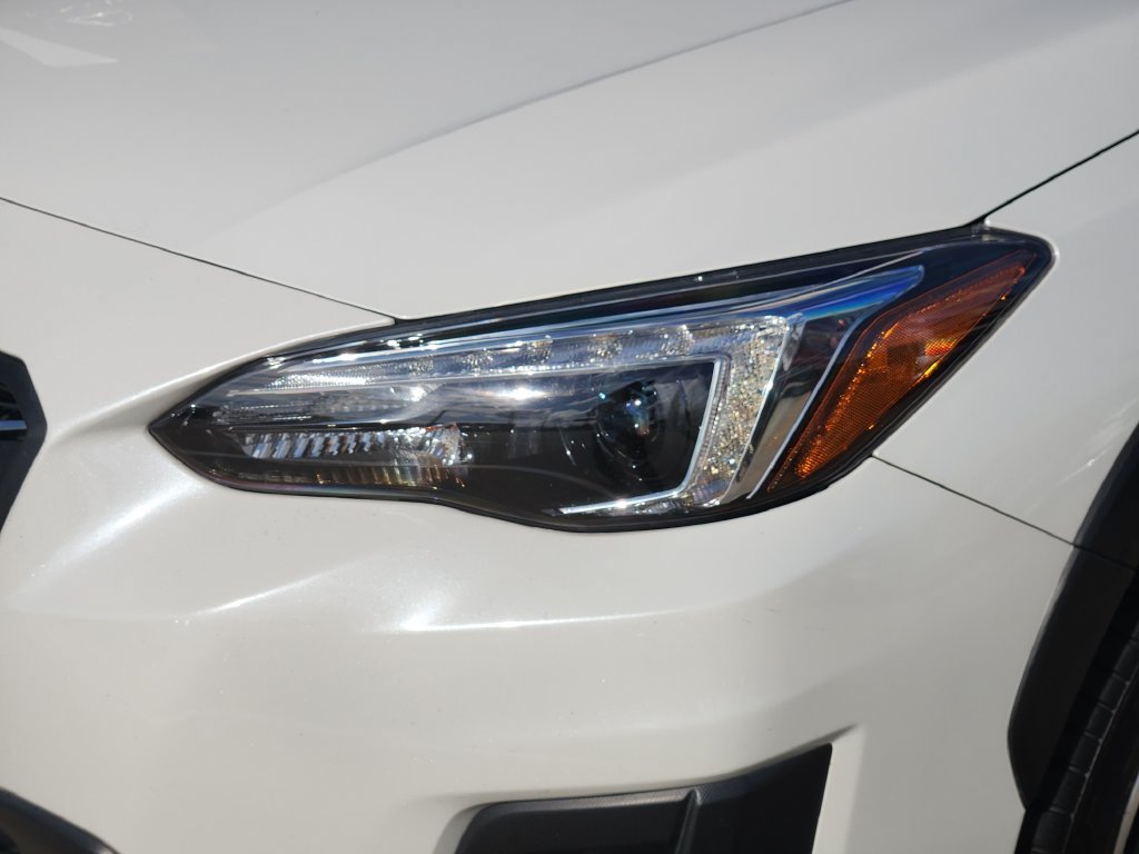 Used 2019 Subaru Crosstrek 2.0i Limited w/ Moonroof Package w/Navigation AWD/4WD image 9