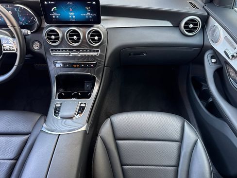 Used 2023 Mercedes-Benz GLC 300 4MATIC Coupe image 33