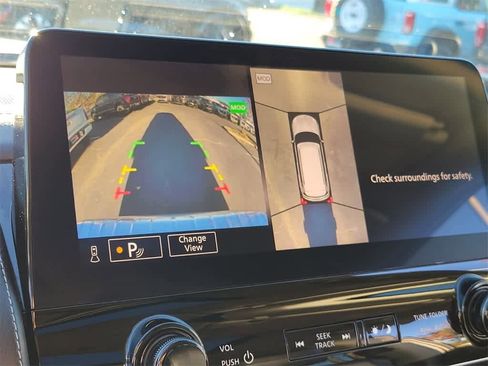 Used 2024 INFINITI QX80 Luxe image 23