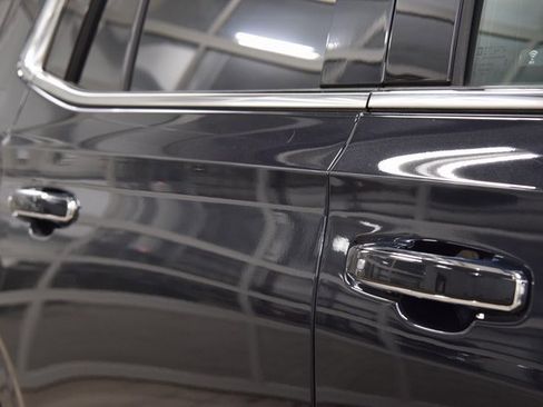 Used 2024 GMC Yukon Denali w/ LPO, Floor Liner Package image 19