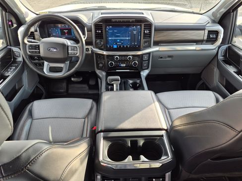 Used 2024 Ford F150 Lariat w/ Tow/Haul Package AWD/4WD image 29