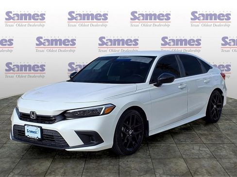 Used 2024 Honda Civic Sport image 3