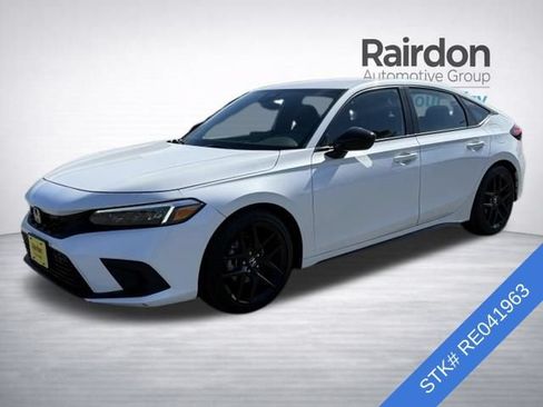 Used 2024 Honda Civic Sport image 3
