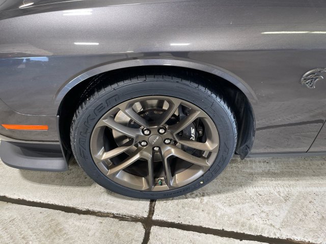 Used 2022 Dodge Challenger SRT Hellcat RWD image 11